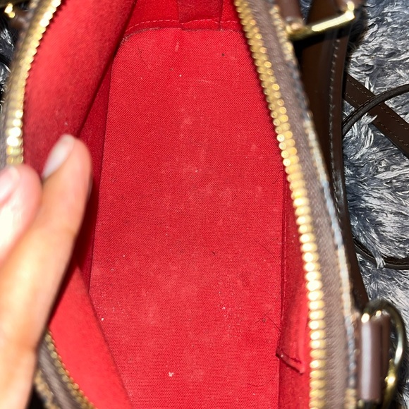 Louis Vuitton Alma - Picture 7 of 8